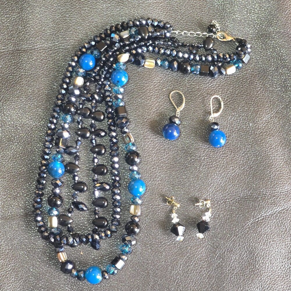 Vintage Premier Designs multi-strand beaded necklace and (2 pair) earrings SET